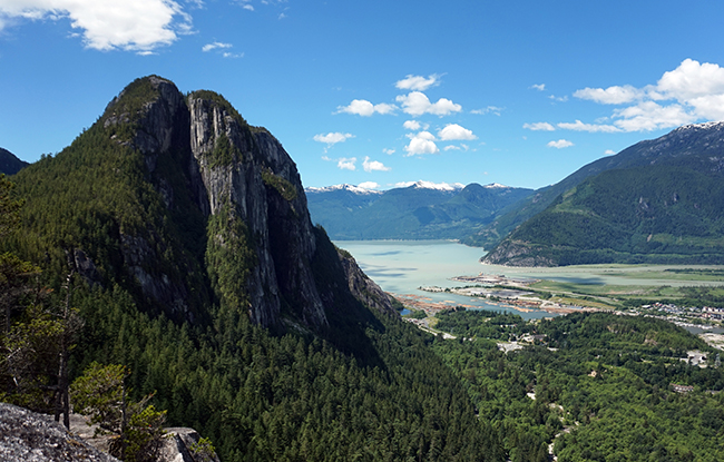 Mountain View in Squamish, British Columbia Mountain View in Squamish, British Columbia
